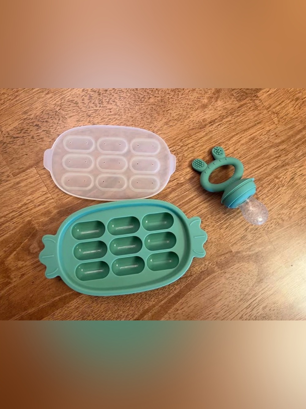 Haaka Silicone freezer Mold and teether for baby